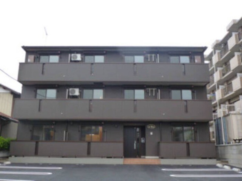 La-Vespa門井町の外観写真