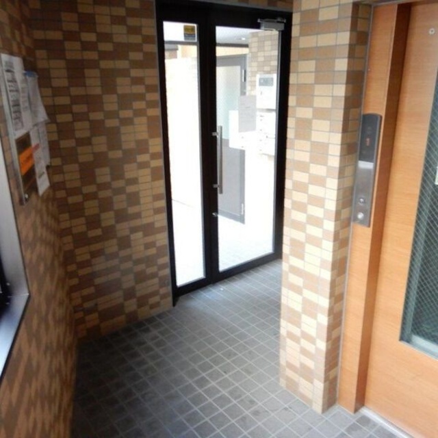 京阪本線 御殿山駅 徒歩5分 3階建 築15年の外観写真