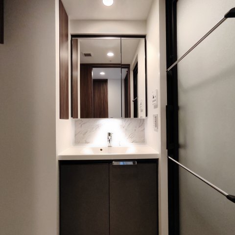 デュオステージ北千住IIIの内装写真