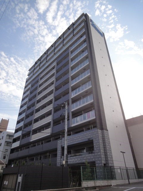 プレサンス三宮東フィールの外観写真