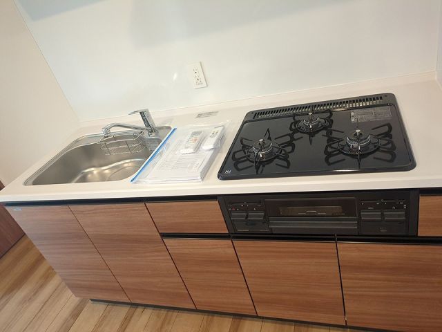 LIME RESIDENCE SHINAGAWA EASTのキッチン写真