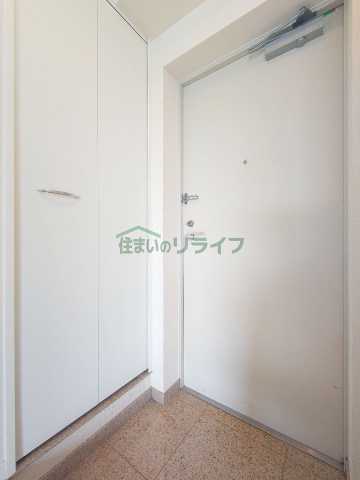 玄関　グランドコンシェルジュ早稲田