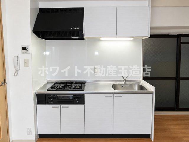 地下鉄谷町線 四天王寺前夕陽ケ丘駅 徒歩7分 9階建 築41年のキッチン写真