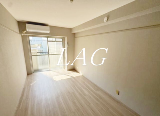 居室・リビング　洋室のお部屋です。