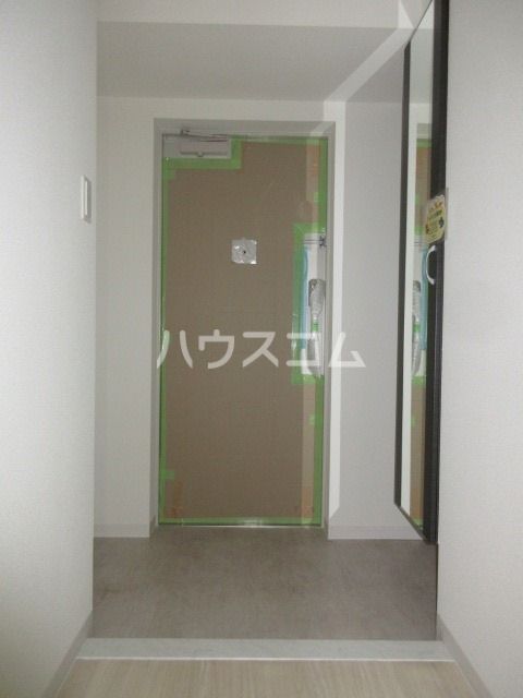 メイボーテセラの玄関写真