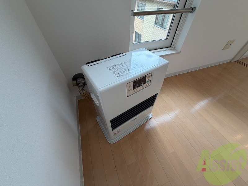 その他設備　灯油暖房です。札幌の寒い冬もこれで大丈夫！