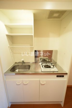 セジュール西岡本のキッチン写真