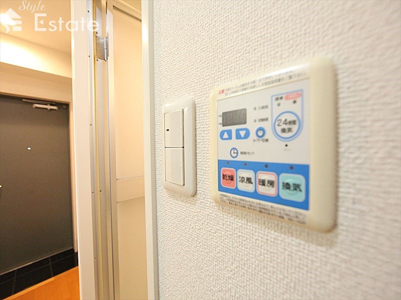 その他設備　浴室乾燥機