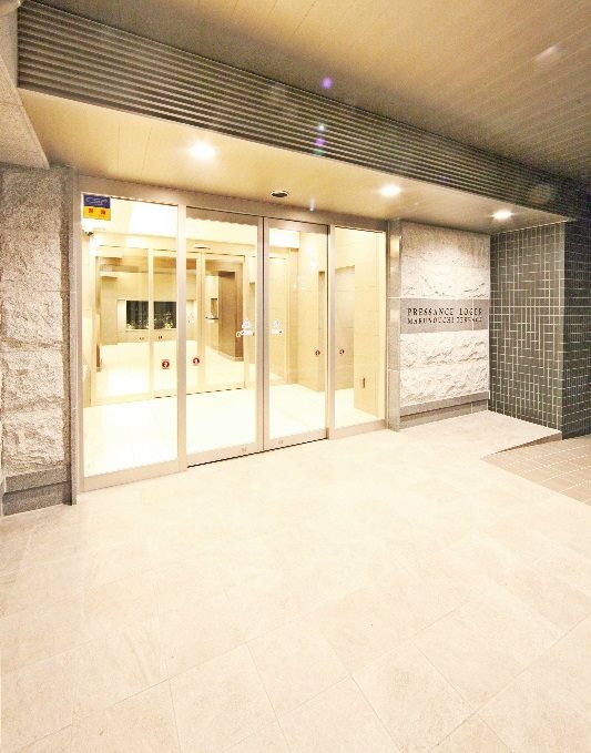 ロビー　★見学予約受付中★