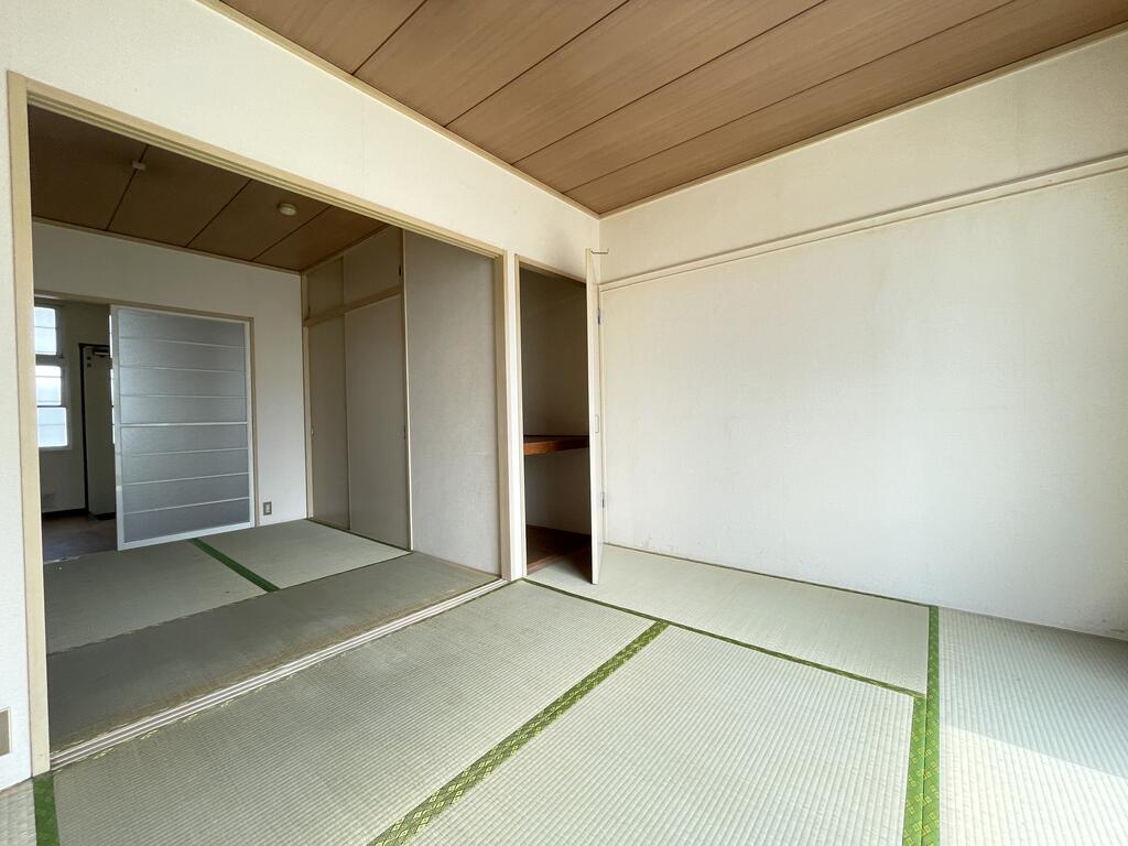 平井ハイツの居間写真