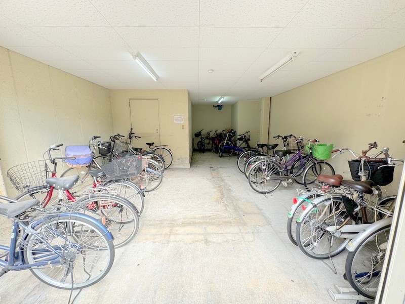 地下鉄千日前線 南巽駅 徒歩9分 5階建 築39年の外観写真