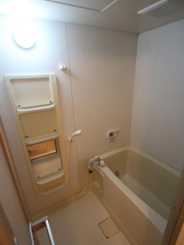 バス・シャワールーム　※別部屋のイメージ写真です。