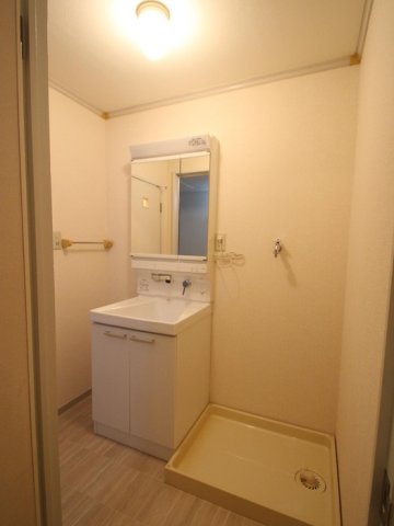 洗面設備　※別部屋のイメージ写真です。
