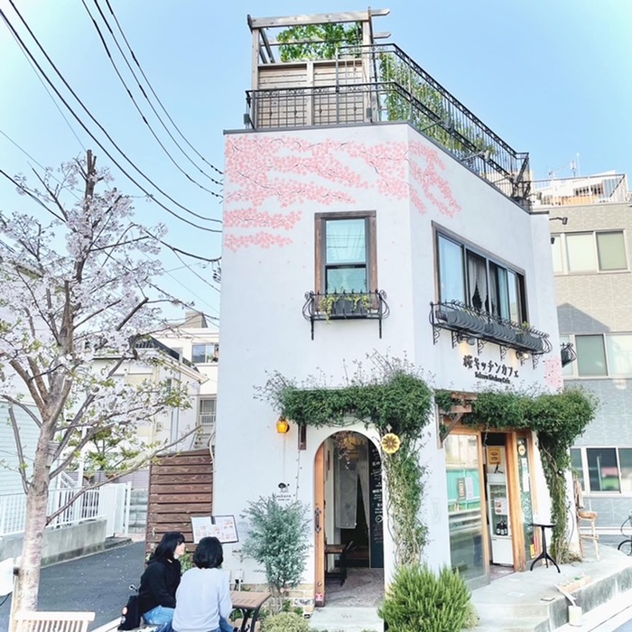 飲食店　桜キッチンカフェ（飲食店）まで220m