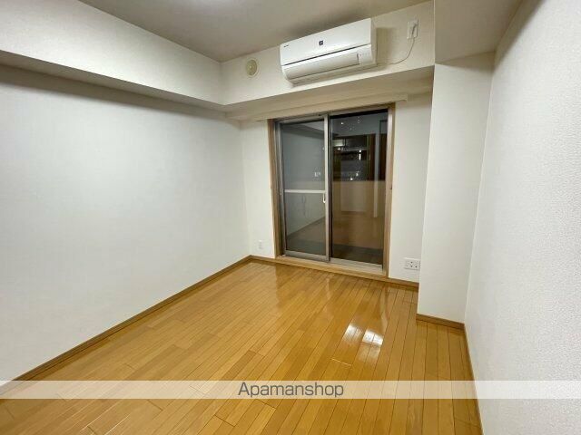 メインステージ西新宿の居間写真