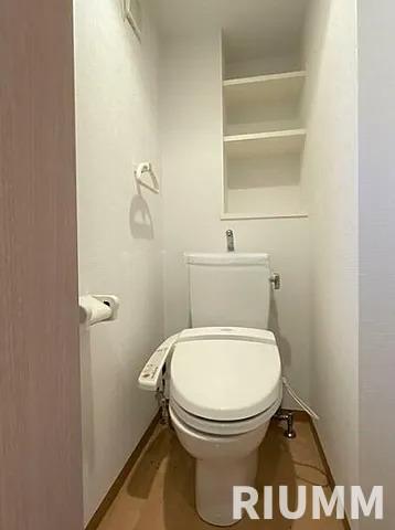 京王線 代田橋駅 徒歩9分 4階建 築21年のトイレ写真