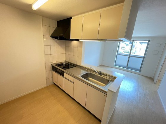 キッチン　※別部屋の写真です