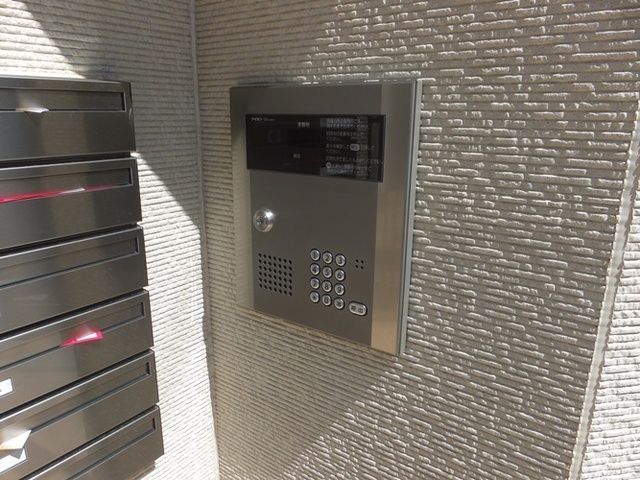 セキュリティ　安心のオートロック付