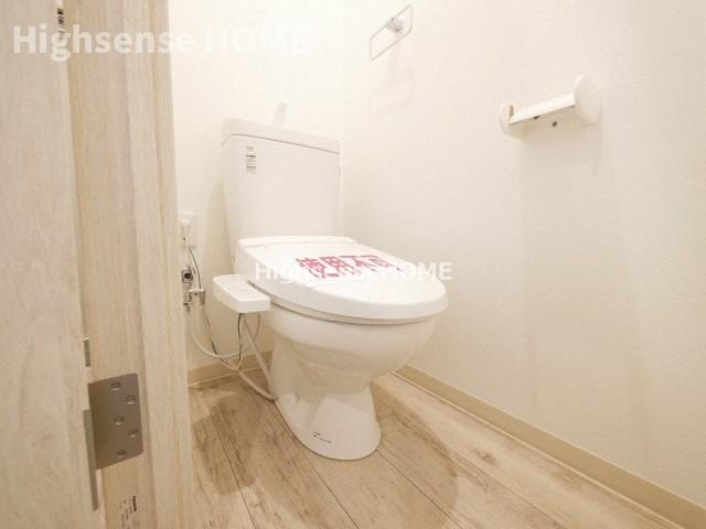 トイレ　清潔感のあるトイレです