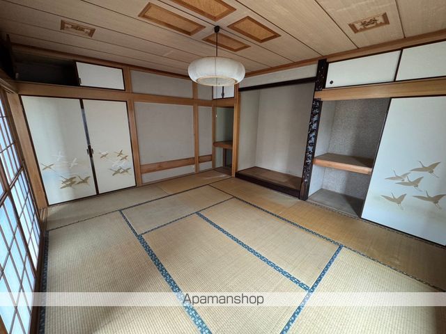 中里4丁目貸家の内装写真