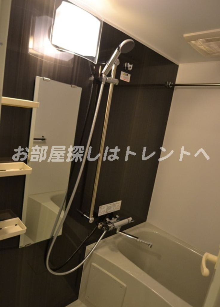メイクスデザイン新宿の風呂写真