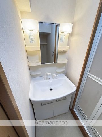 ＪＲ日豊本線 隼人駅 徒歩17分 3階建 築22年の内装写真