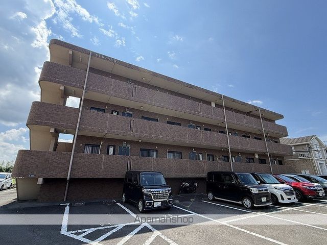 ＪＲ日豊本線 隼人駅 徒歩17分 3階建 築22年の外観写真