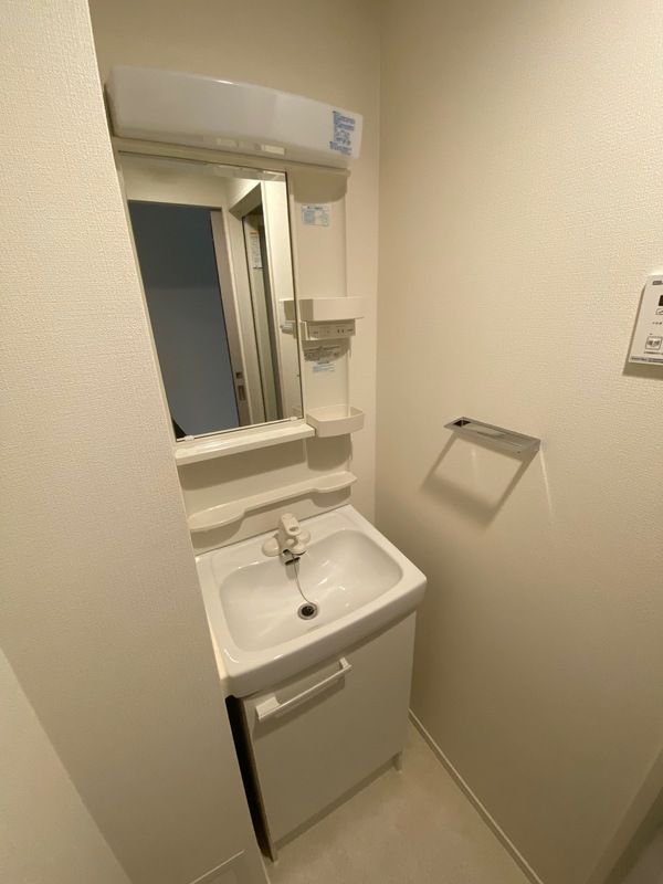 洗面設備　忙しい朝には欠かせない洗面所です
