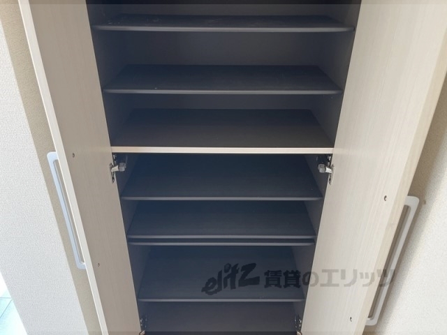 収納　下駄箱