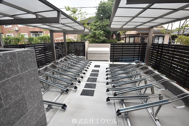 その他共有部分　屋根付き駐輪場♪