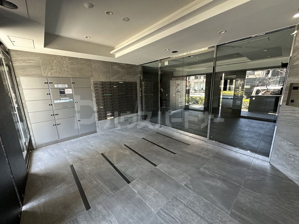 都営大江戸線 門前仲町駅 徒歩6分 11階建 築10年の外観写真