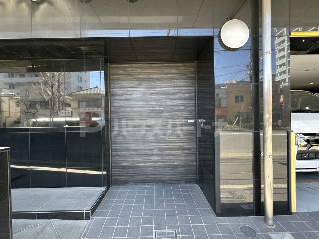 都営大江戸線 門前仲町駅 徒歩6分 11階建 築10年の外観写真