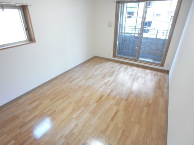 居室・リビング　写真は同マンションの別のお部屋のものです