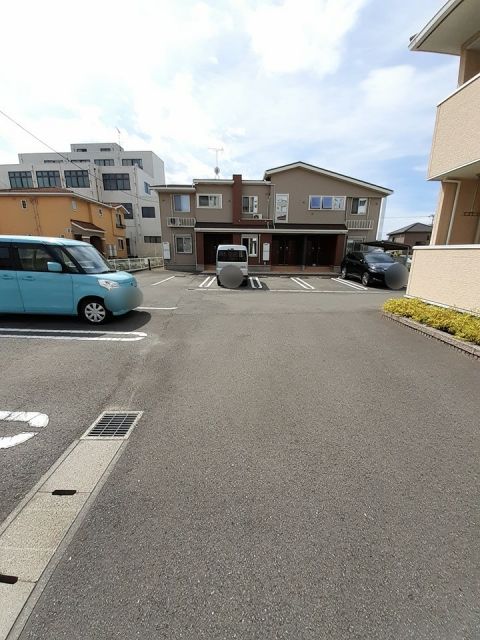 ＪＲ予讃線 川之江駅 バス乗車時間：8分 最寄りバス停で下車 徒歩2分 2階建 築13年のその他写真