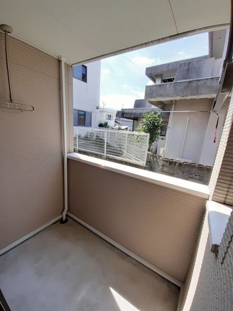 ＪＲ予讃線 川之江駅 バス乗車時間：8分 最寄りバス停で下車 徒歩2分 2階建 築13年の内装写真