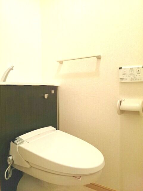 brote湘南のトイレ写真