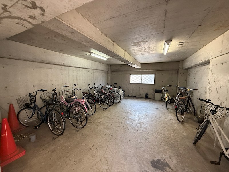 阪神本線 石屋川駅 徒歩5分 5階建 築37年の外観写真