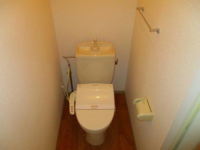シティハウスBのトイレ写真