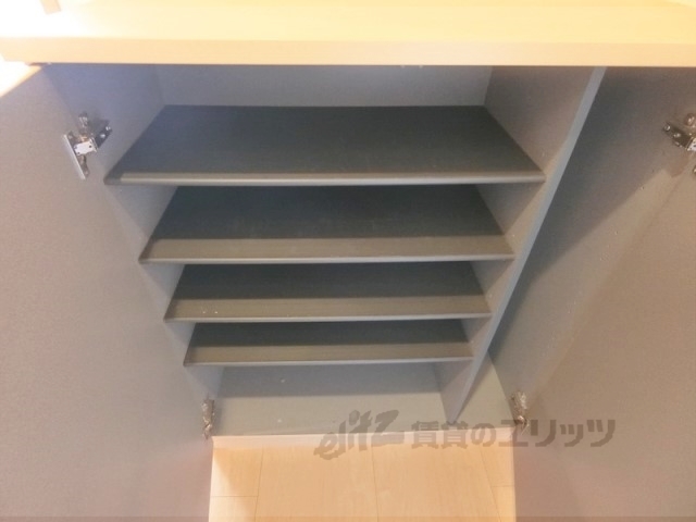 収納　下駄箱