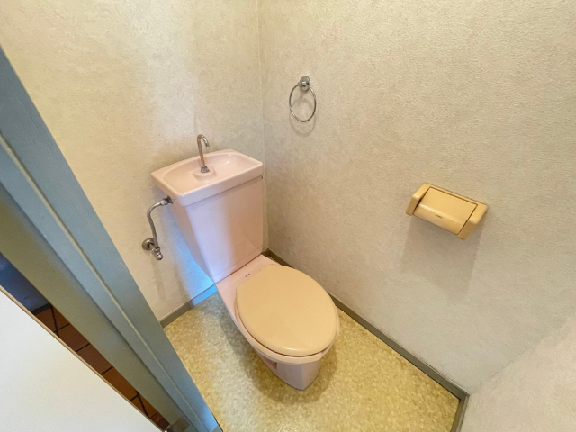 レジョンドール若松のトイレ写真