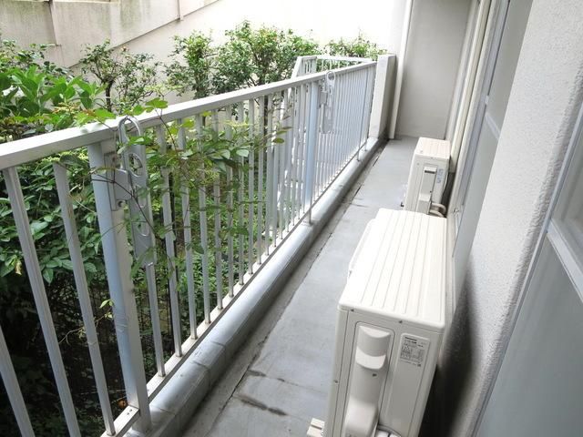 バルコニー　★広いバルコニーで天気の良い日にお洗濯★