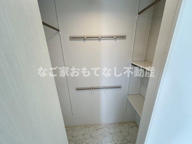 名鉄犬山線 下小田井駅 徒歩17分 3階建 築12年の内装写真