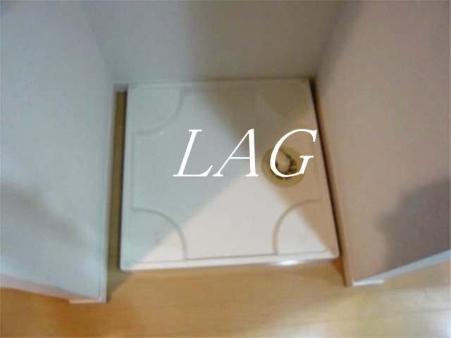 その他設備　室内洗濯機置き場になります。