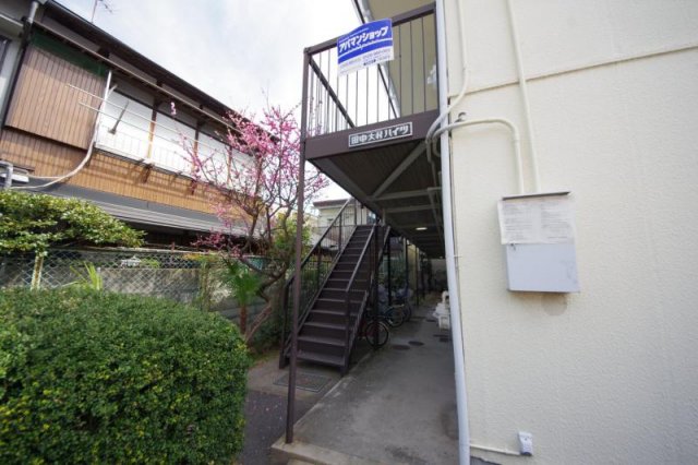 近鉄大阪線 長瀬駅 徒歩5分 2階建 築53年の外観写真