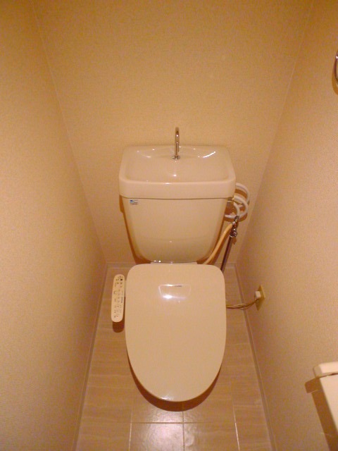 名鉄名古屋本線 名鉄名古屋駅 徒歩9分 8階建 築30年のトイレ写真