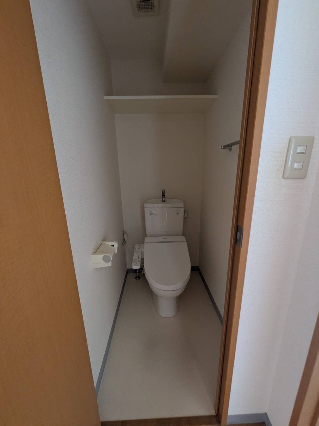 ヌーヴェル・コート西新宿のトイレ写真