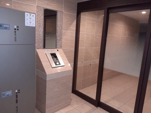 エントランス