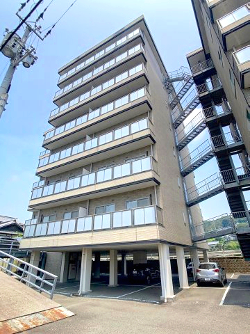 建物外観　2025年7月撮影