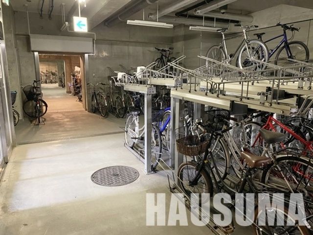 駐車場　共用駐輪場