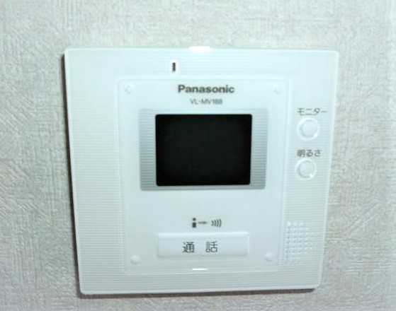 セキュリティ　モニター付きインターホン